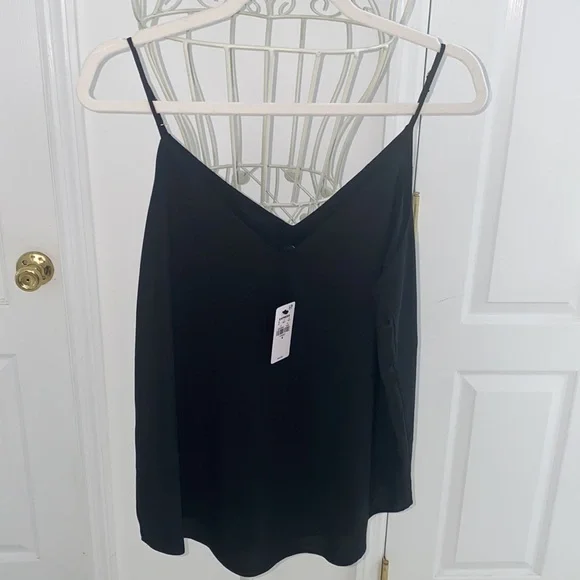 NWT! EXPRESS Satin V-Neck Downtown Cami - Picture 1 of 8